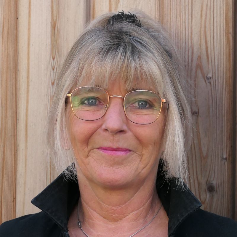 Manuela Epping - Verwaltungsmitarbeiterin